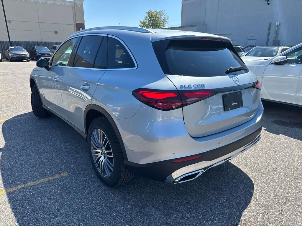New 2026 Mercedes-Benz GLC 300 4MATIC image 4