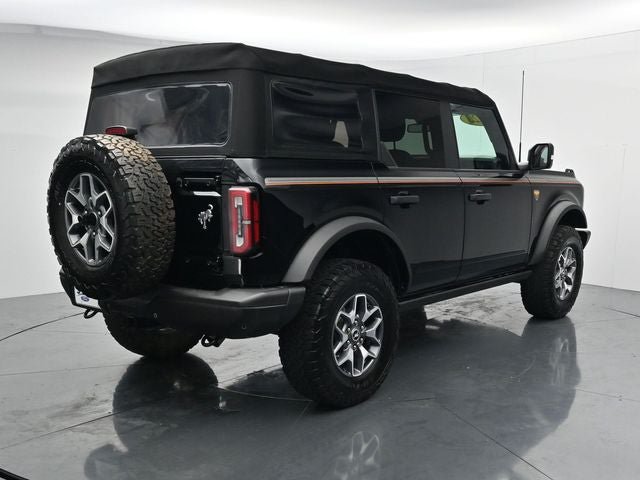 Used 2022 Ford Bronco Badlands AWD/4WD image 9