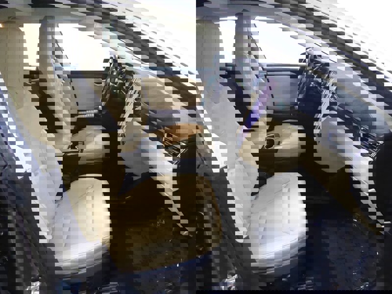 Used 2015 Tesla Model S 70D AWD/4WD image 24