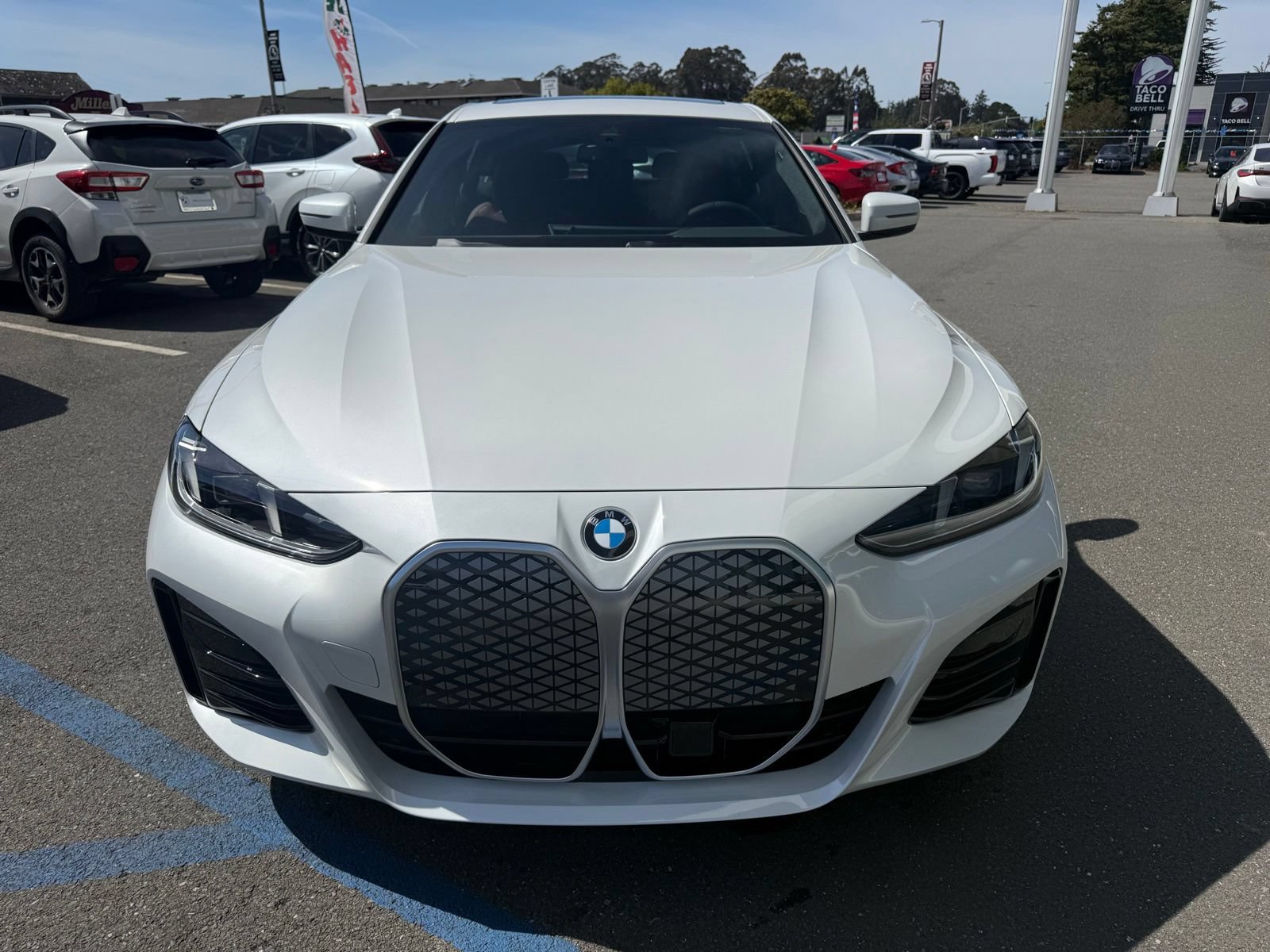 New 2026 BMW i4 xDrive40i w/ M Sport Package AWD/4WD image 2