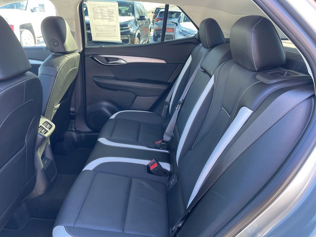 Used 2024 Buick Envision Sport Touring image 12