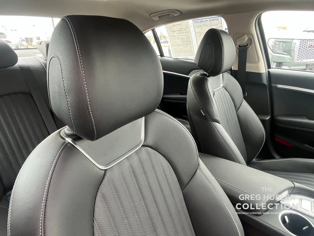 Used 2026 Genesis G70 2.5T Prestige image 24
