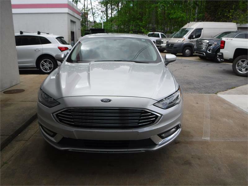 Used 2017 Ford Fusion SE w/ Equipment Group 201A image 13