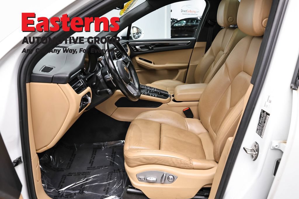 Used 2021 Porsche Macan AWD/4WD image 14