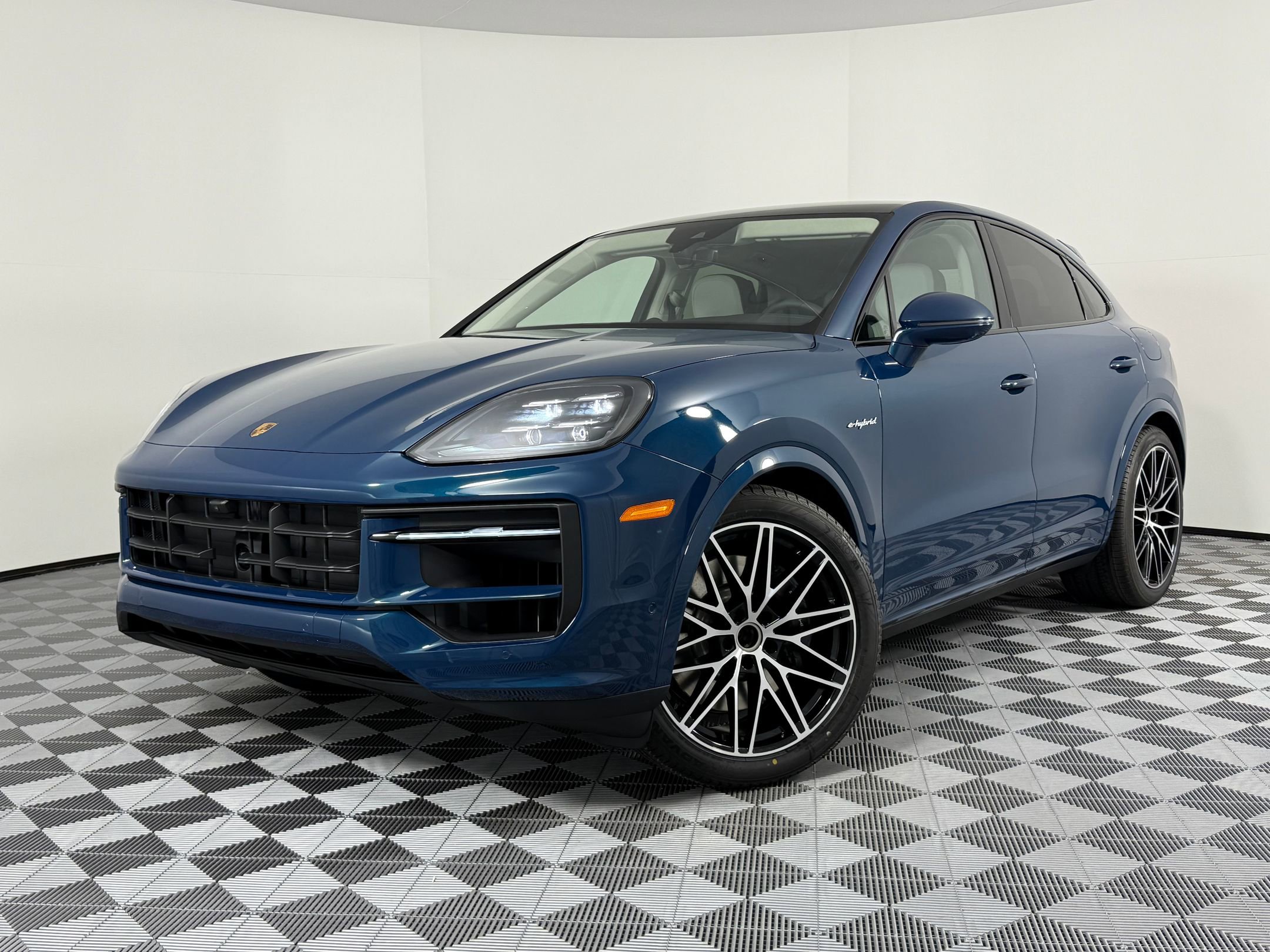 New 2026 Porsche Cayenne E-Hybrid