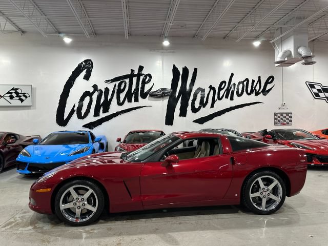 Used 2008 Chevrolet Corvette Coupe w/ Preferred Equipment Group RWD image 28