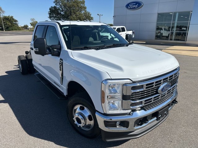 New 2026 Ford F350 XL w/ XL Chrome Package image 6