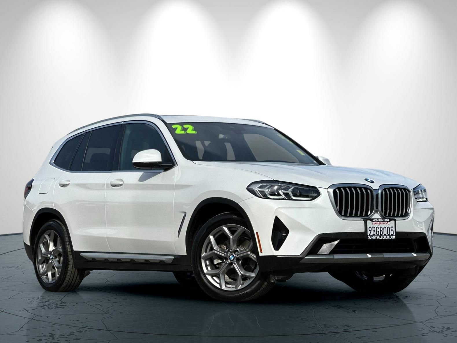 Used 2022 BMW X3 xDrive30i w/ Premium Package 2 image 2