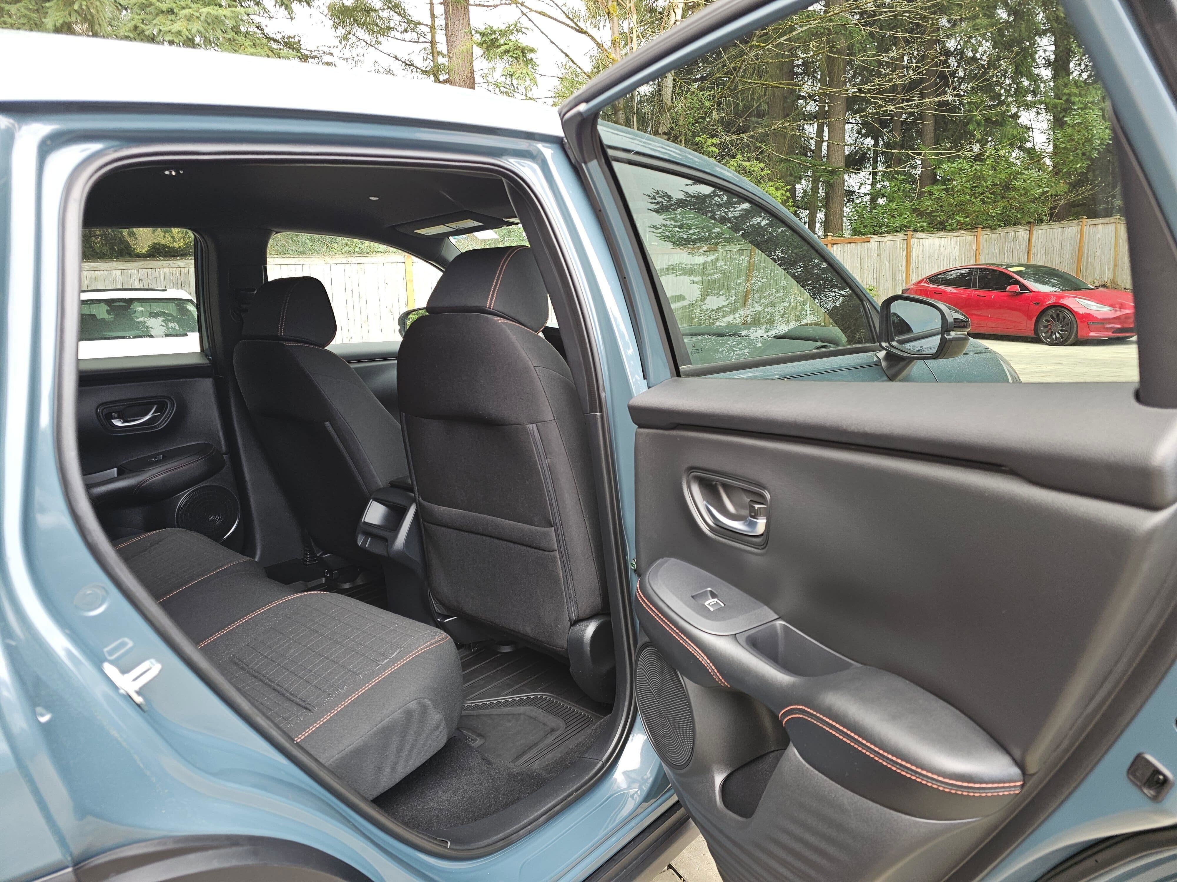 Certified 2025 Honda HR-V Sport image 12