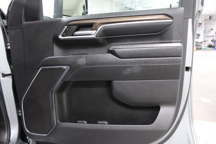 Used 2024 Chevrolet Silverado 2500 LT w/ All Star Edition AWD/4WD image 24