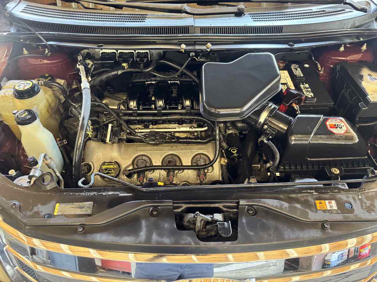 Used 2009 Ford Edge SEL FWD image 18