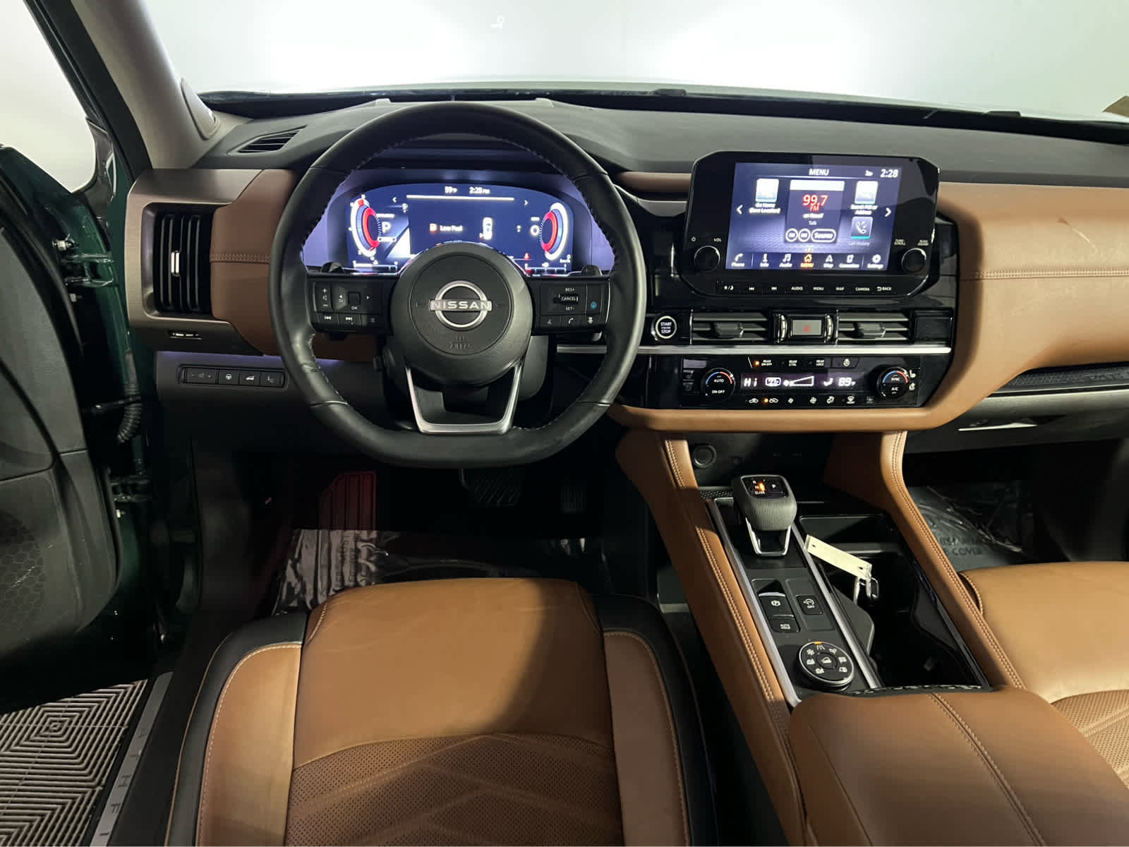 Certified 2024 Nissan Pathfinder Platinum w/ Cargo Package AWD/4WD image 13