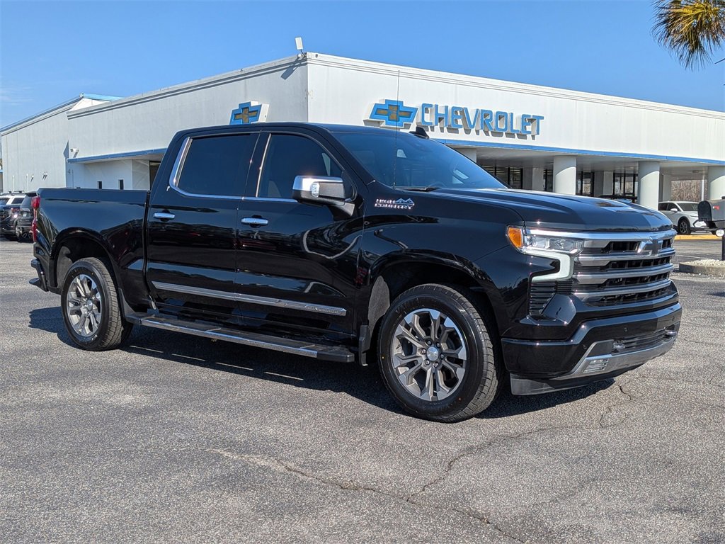 Used 2023 Chevrolet Silverado 1500 High Country image 2