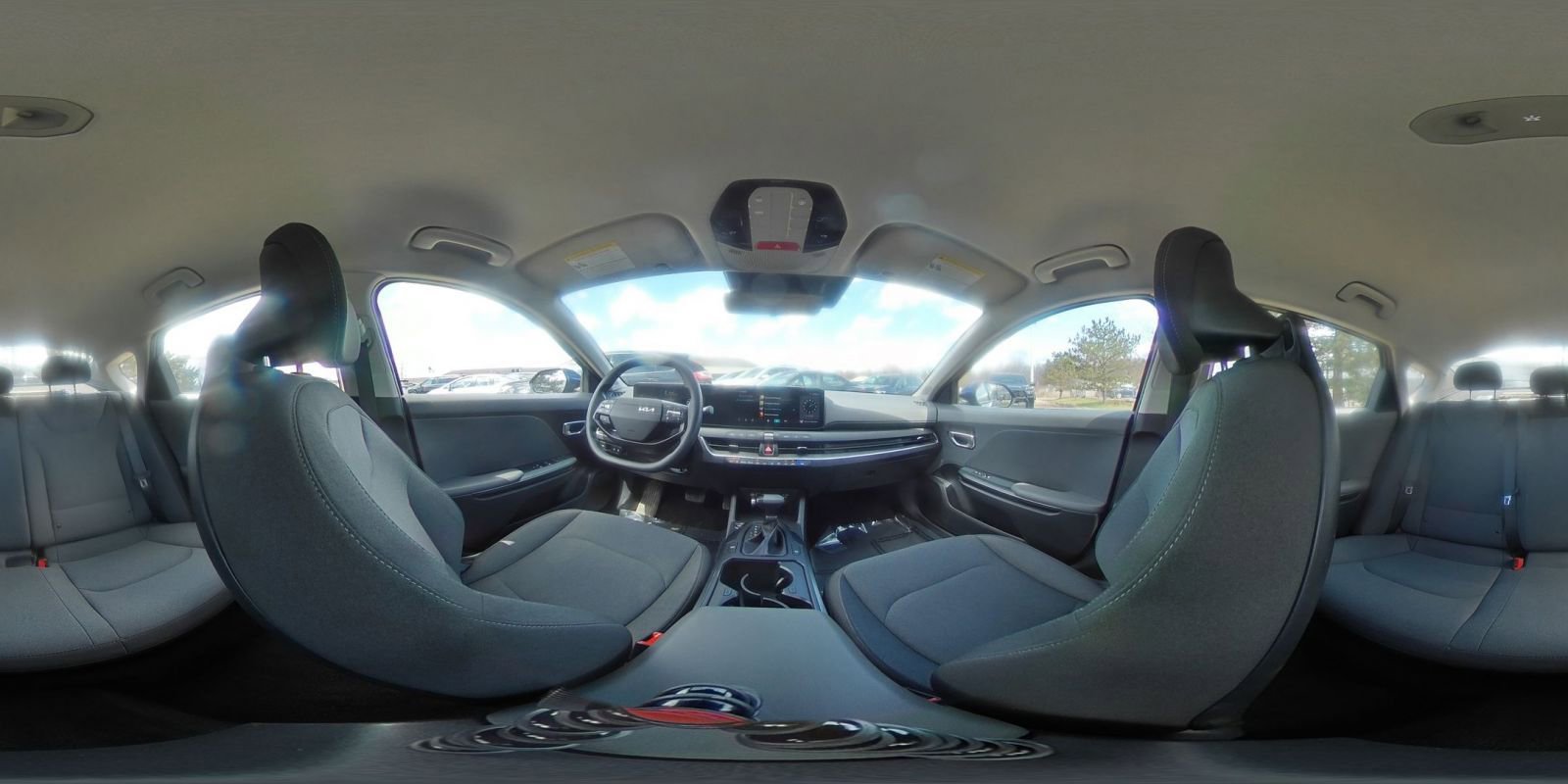 Used 2025 Kia K4 FWD image 42