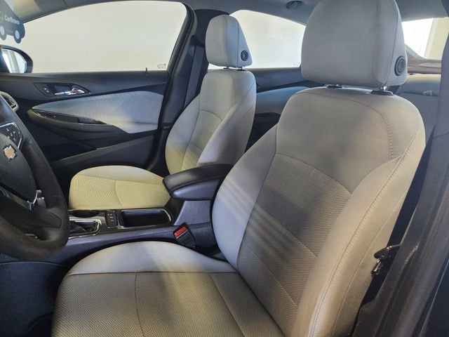 Certified 2019 Chevrolet Cruze LT w/ Sun And Sound Package image 13