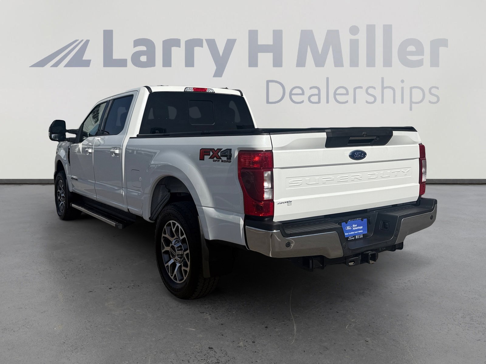 Used 2021 Ford F250 Lariat w/ Lariat Ultimate Package image 3