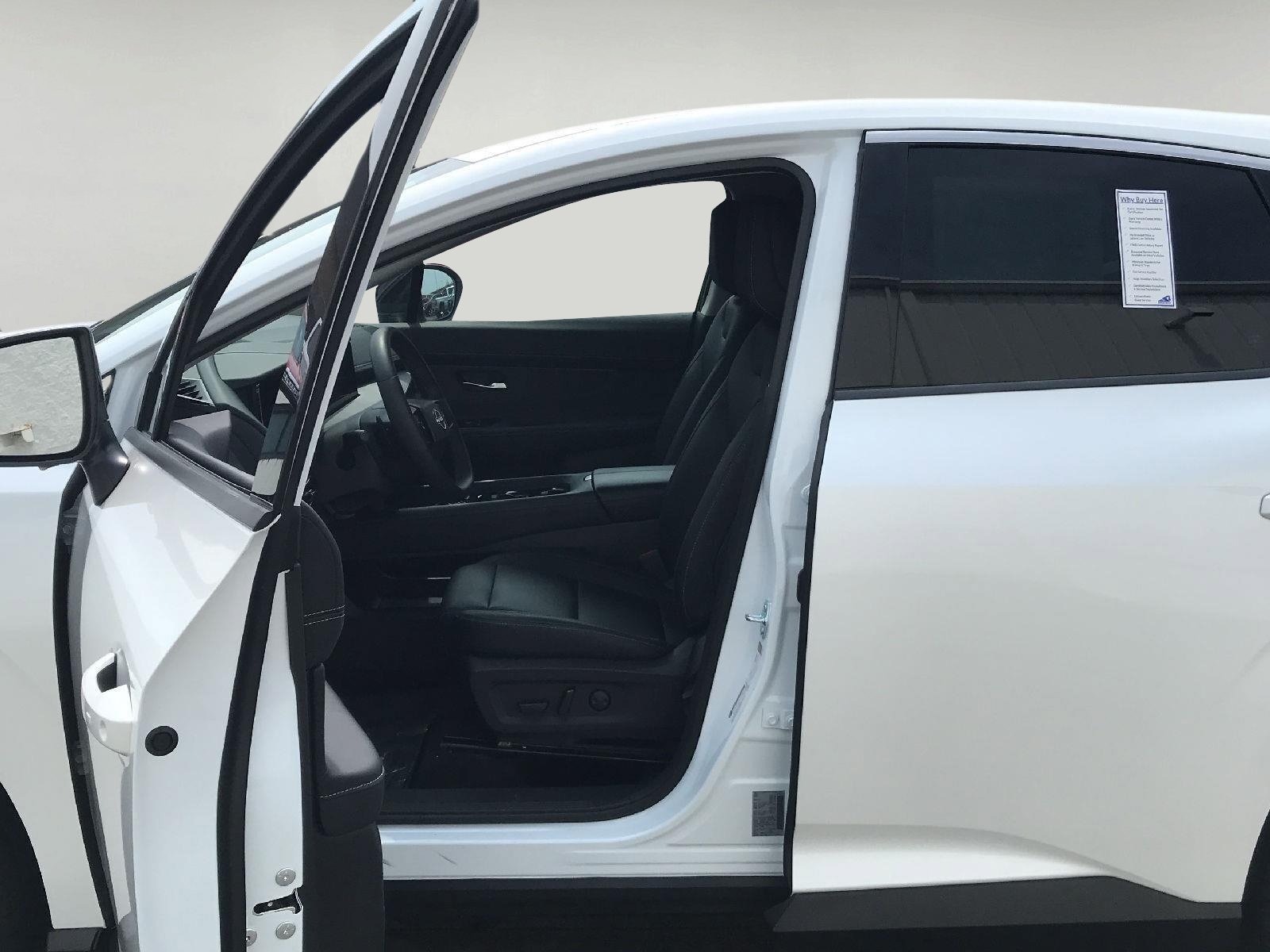 Used 2025 Nissan Murano SV AWD/4WD image 8
