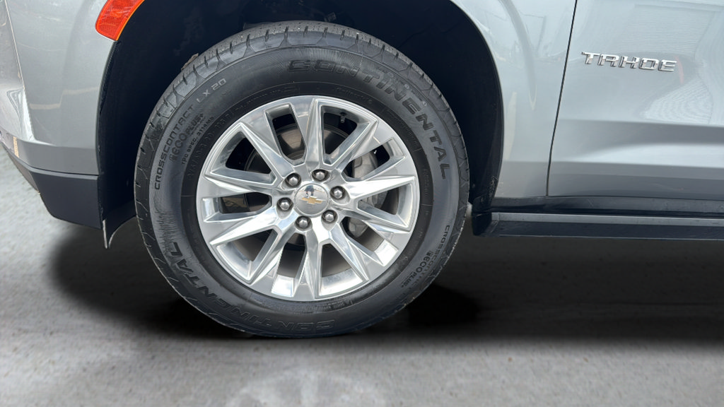 Used 2024 Chevrolet Tahoe Premier AWD/4WD image 19