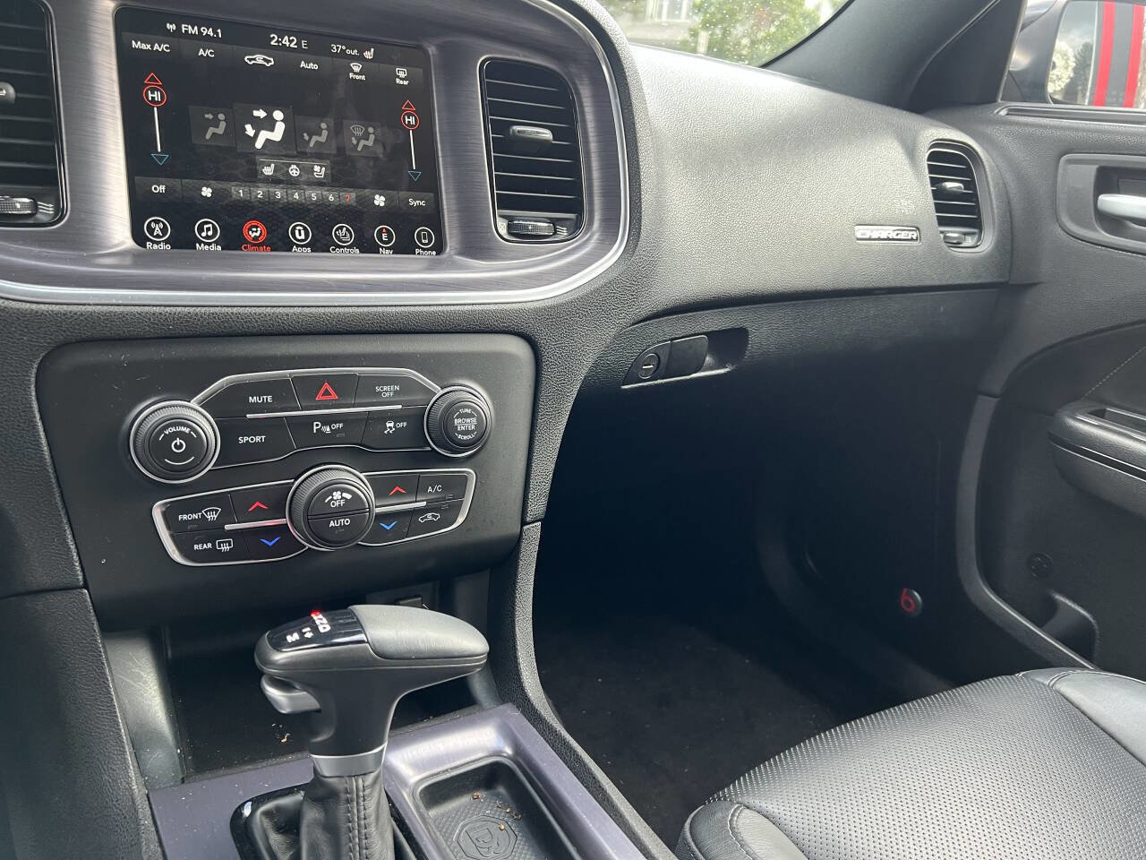 Used 2017 Dodge Charger SXT w/ AWD Plus Group image 8