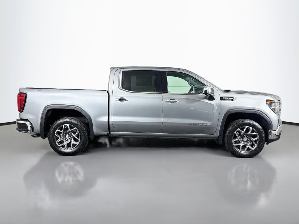 New 2026 GMC Sierra 1500 SLT AWD/4WD image 8
