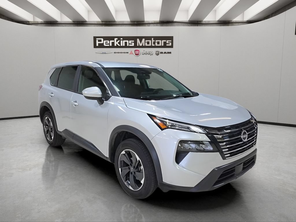 Used 2025 Nissan Rogue SV AWD/4WD image 8