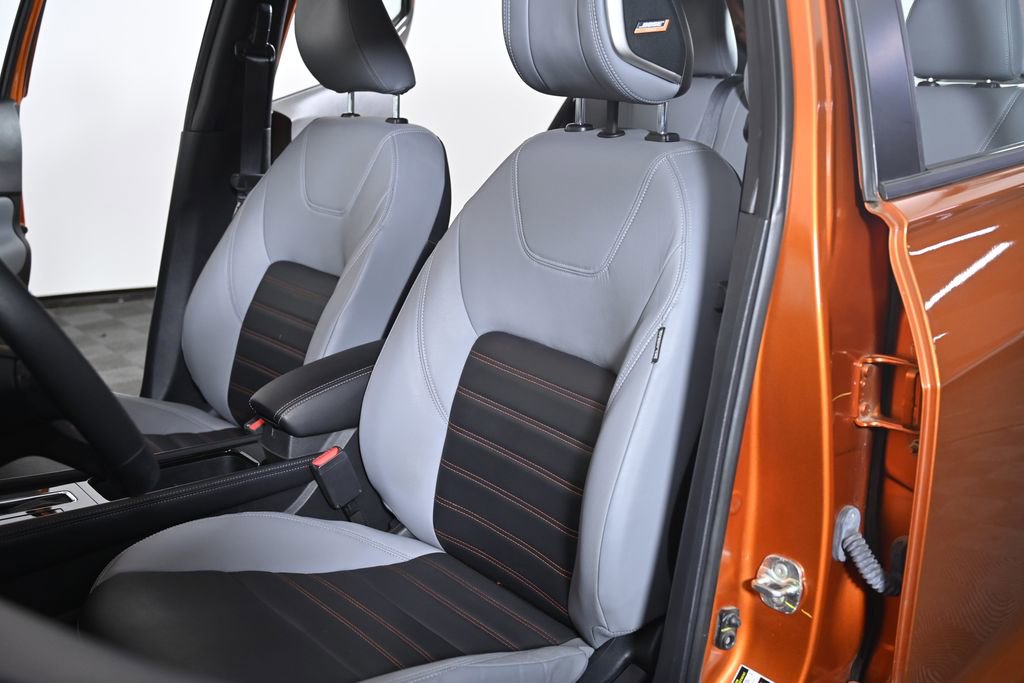 Used 2021 Nissan Kicks SR w/ SR Premium Package image 22