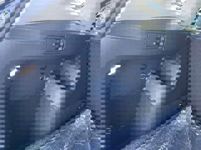 New 2025 Volkswagen Tiguan SE image 66