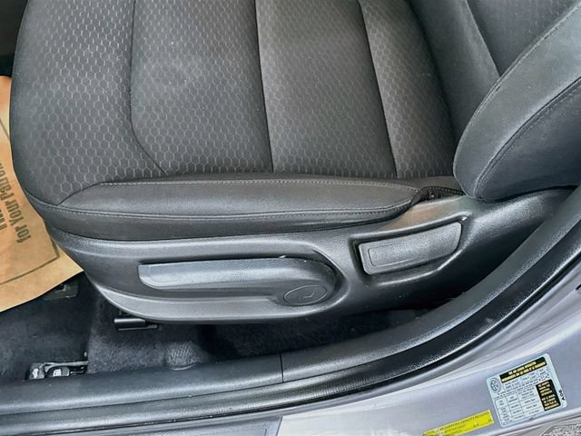 Used 2020 Hyundai Elantra SE w/ Cargo Package (C1) FWD image 14