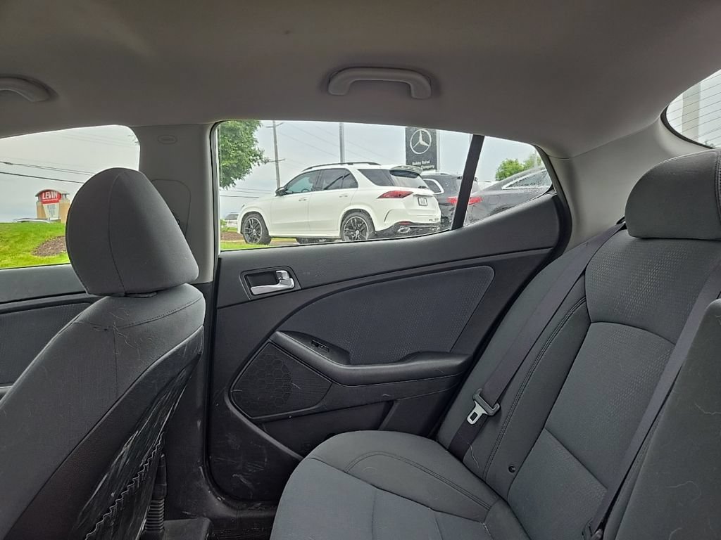 Used 2015 Kia Optima LX FWD image 28