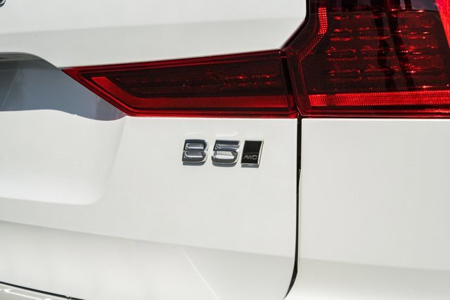 New 2026 Volvo XC60 B5 Plus w/ Protection Package Premier image 7