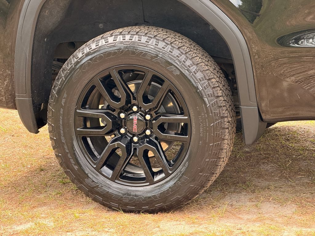 Used 2023 GMC Sierra 1500 Elevation AWD/4WD image 9