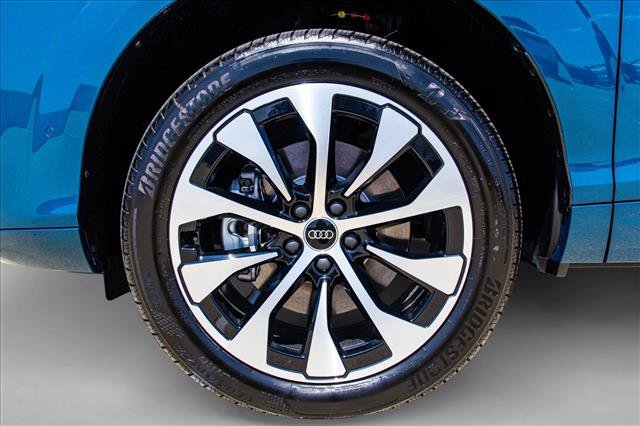 New 2026 Audi Q3 quattro 2.0T AWD/4WD image 9