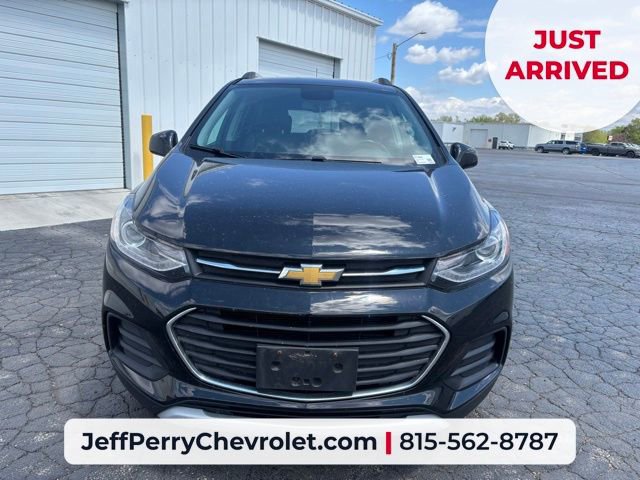 Used 2020 Chevrolet Trax LT w/ Driver Confidence Package AWD/4WD image 10
