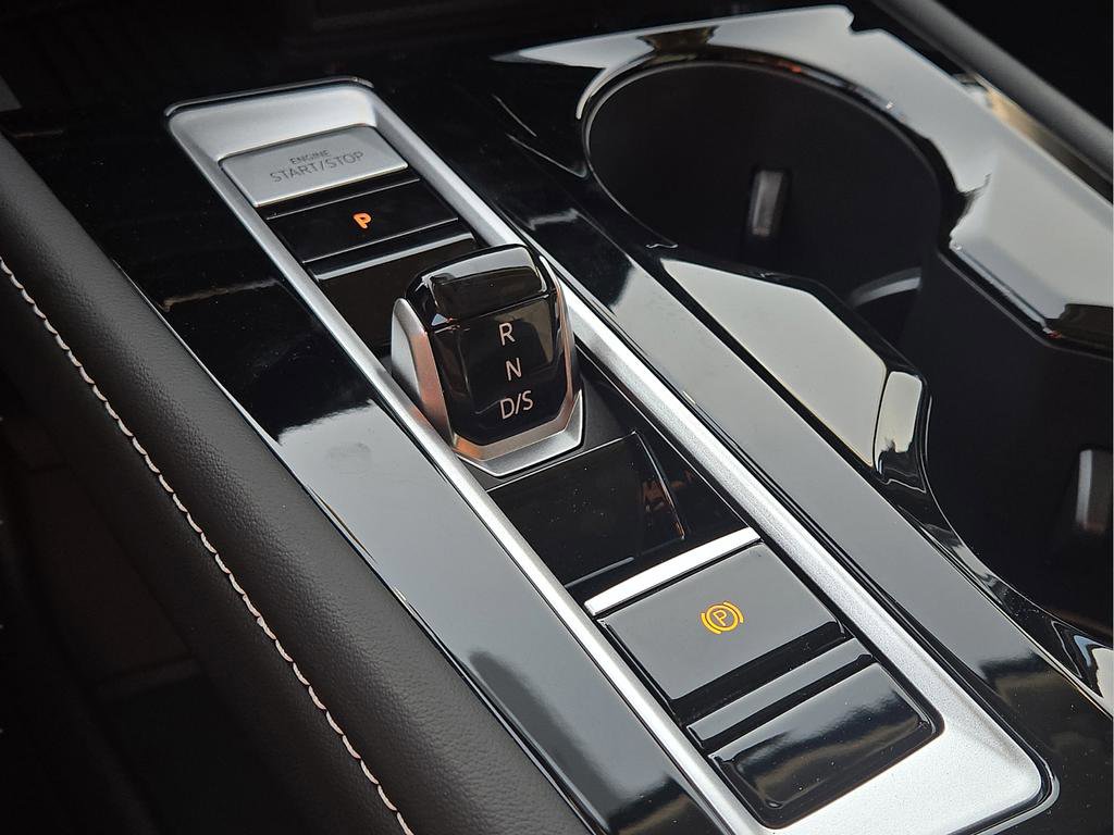 New 2026 Volkswagen Atlas SE image 23