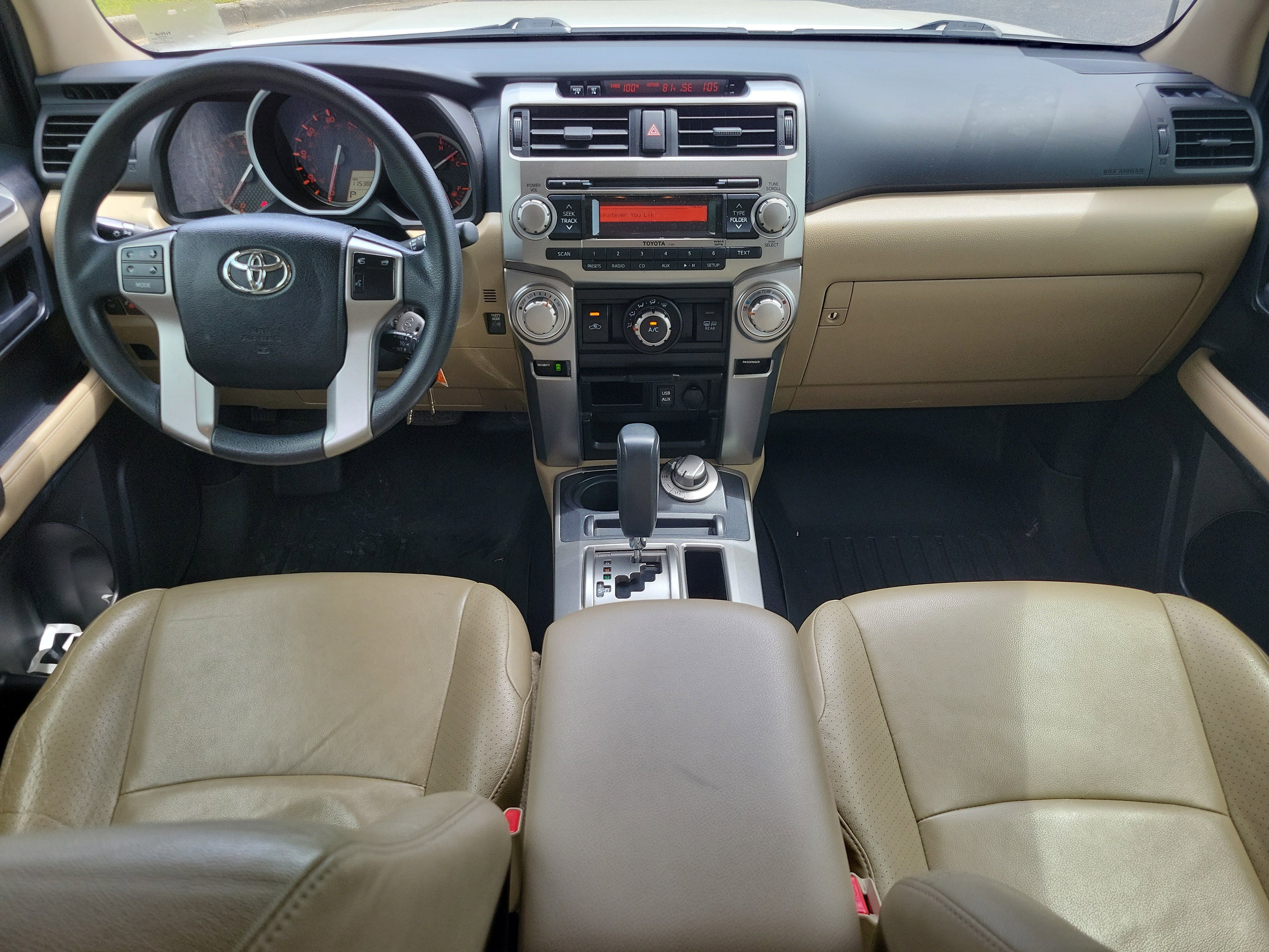Used 2013 Toyota 4Runner SR5 AWD/4WD image 10