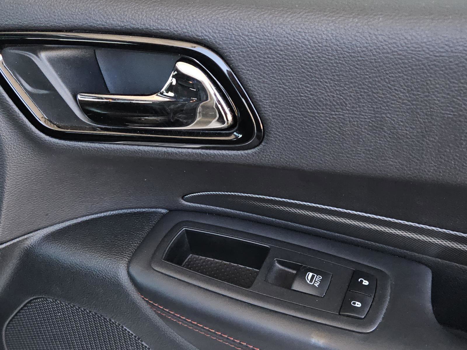 Used 2024 Dodge Durango GT image 33