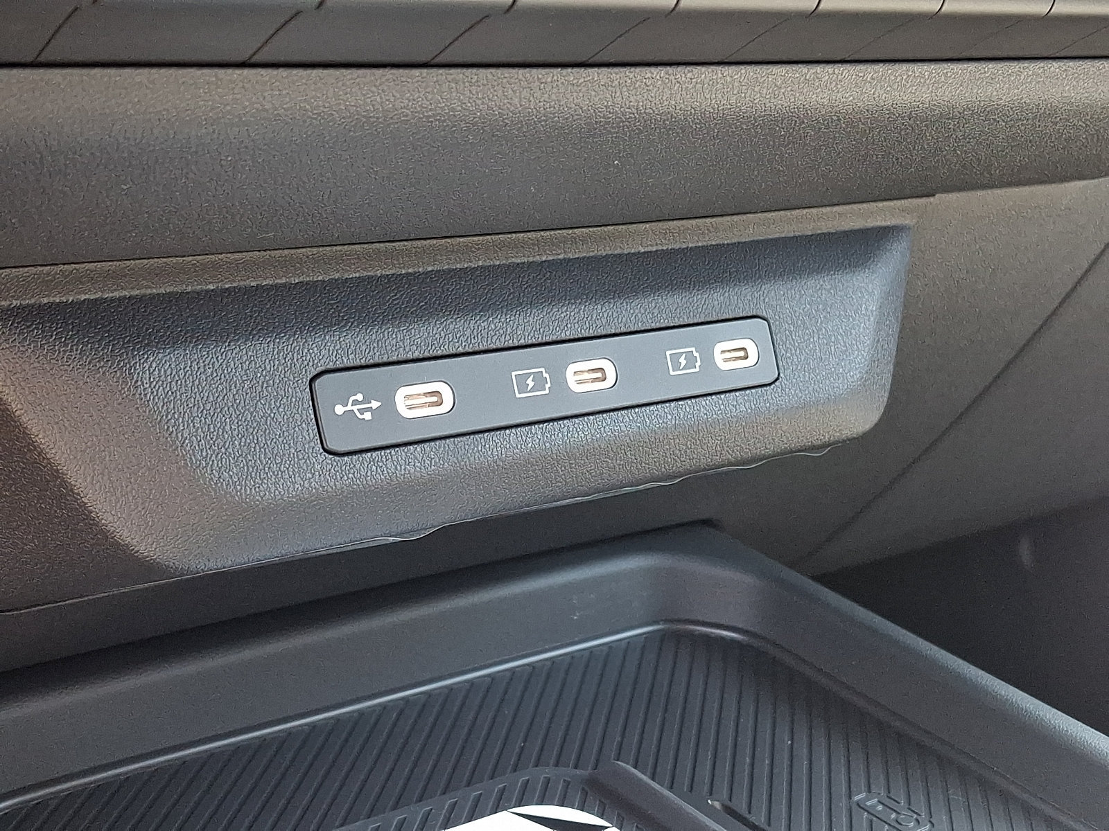 New 2027 Kia Seltos X-Line S AWD/4WD image 21