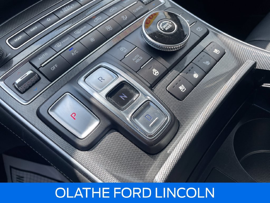 Used 2022 Hyundai Santa Fe Limited FWD image 23