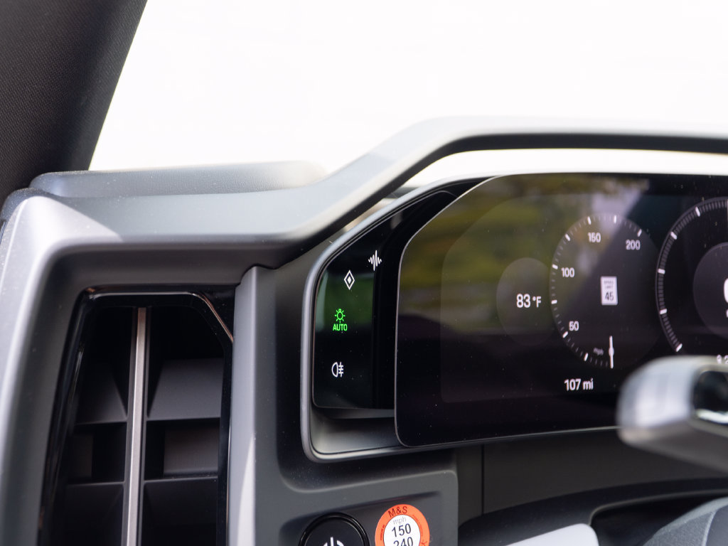New 2026 Porsche Cayenne Electric AWD/4WD image 30