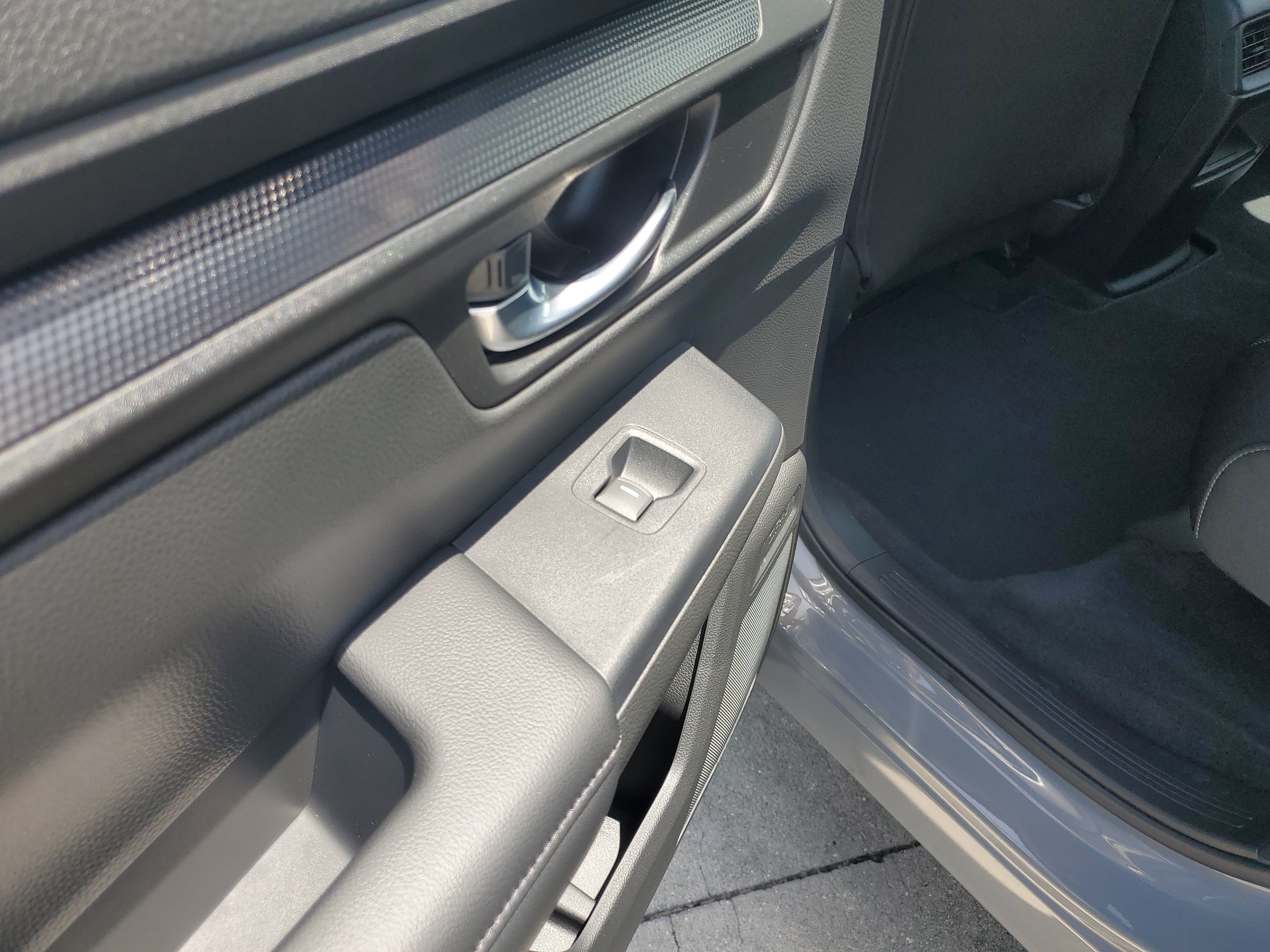 Certified 2024 Honda CR-V LX image 15