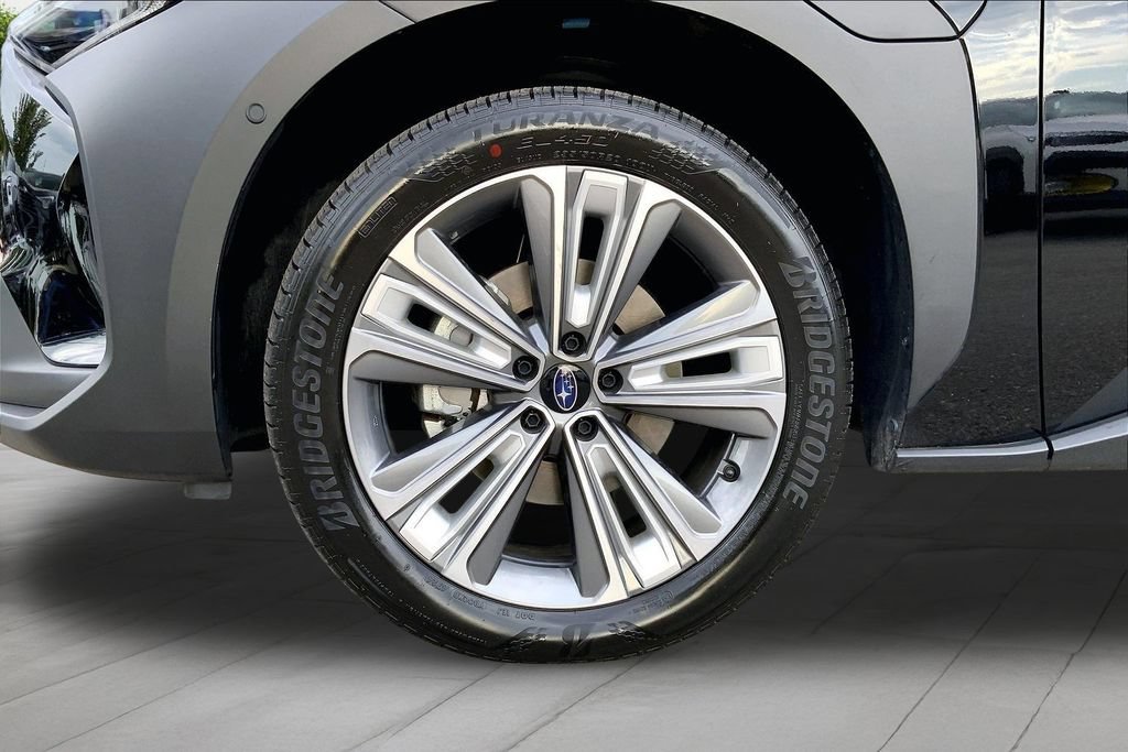 Used 2025 Subaru Solterra AWD/4WD image 32