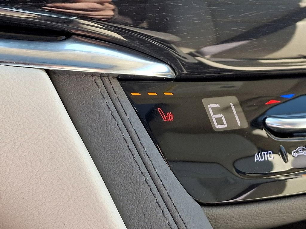 Used 2020 Cadillac XT6 Premium Luxury image 25