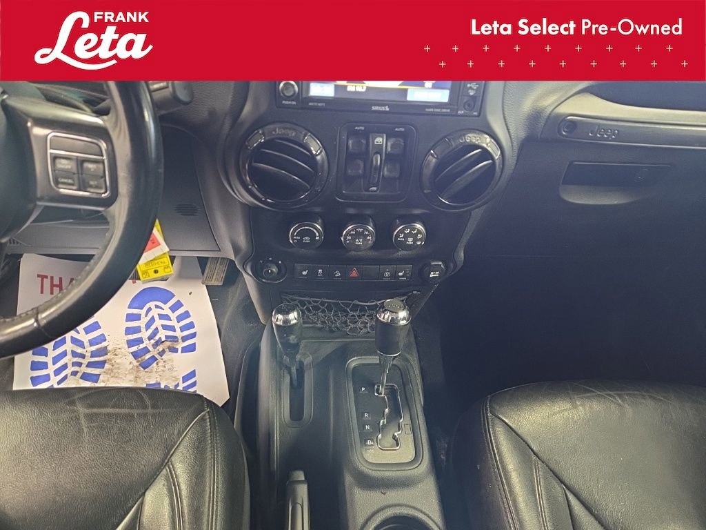 Used 2017 Jeep Wrangler Unlimited Sahara image 12