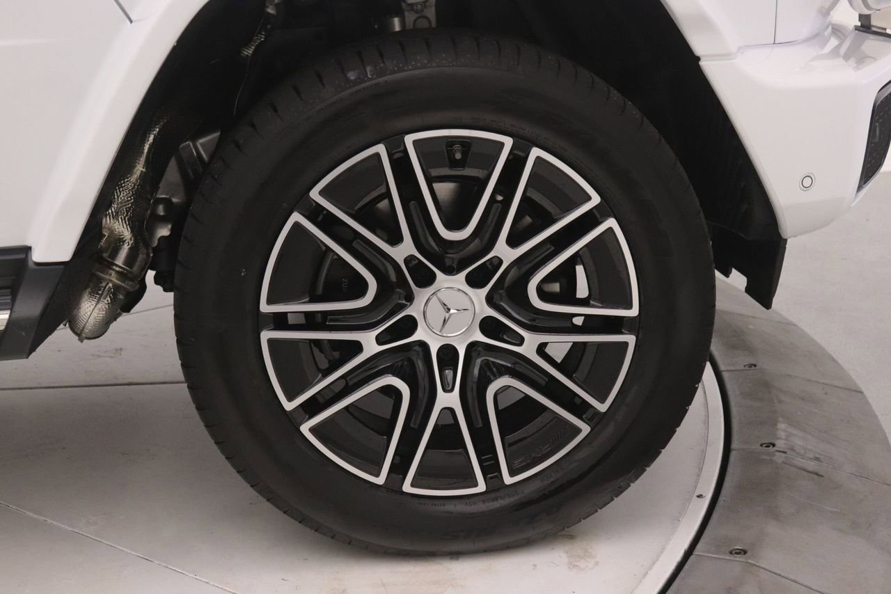 New 2026 Mercedes-Benz G 550 image 13