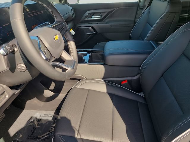 New 2026 Chevrolet Silverado EV LT w/ Plus Package AWD/4WD image 18