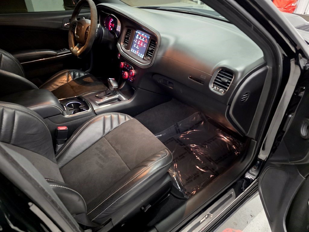 Used 2022 Dodge Charger SRT Hellcat w/ Harman/Kardon Audio Group RWD image 37