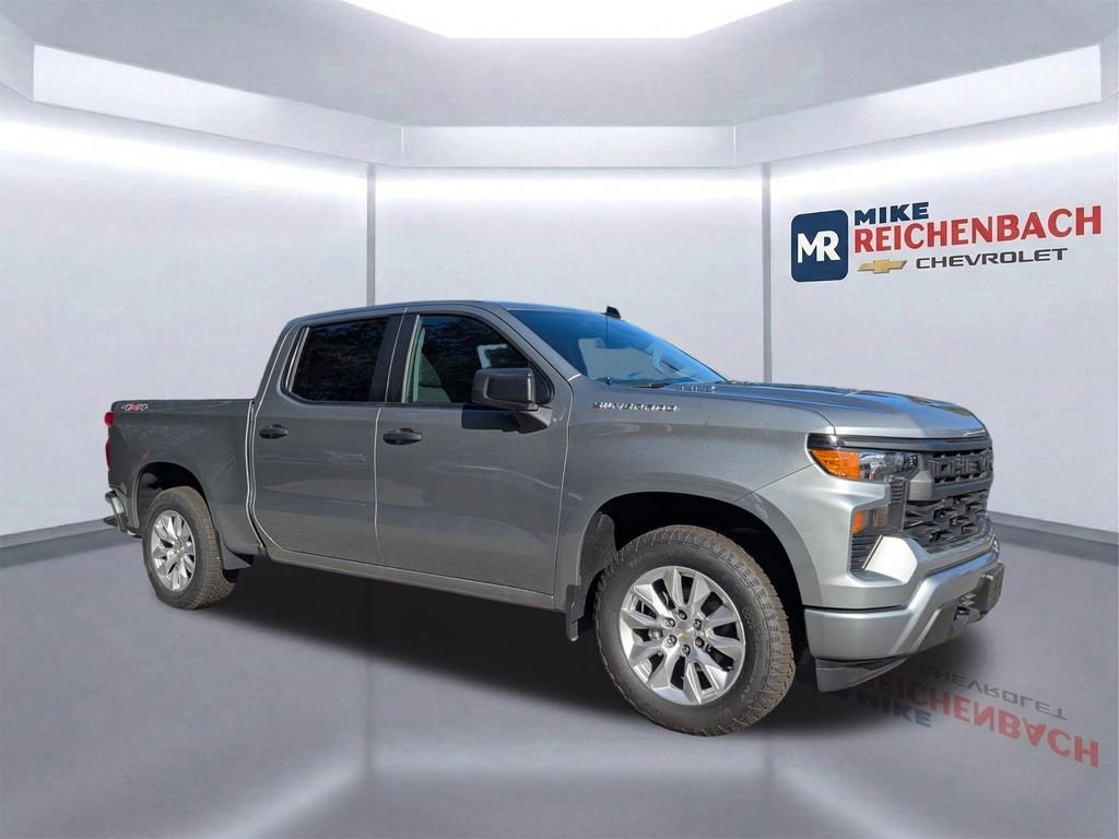 New 2025 Chevrolet Silverado 1500 Custom image 2
