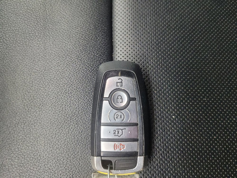 Used 2020 Ford Explorer Limited w/ Class III Trailer Tow Package image 32