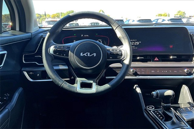 Used 2024 Kia Sportage EX image 8