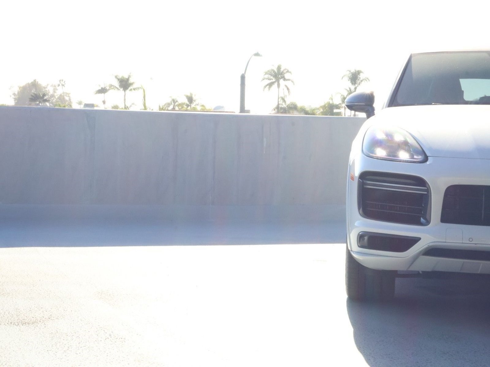 Certified 2022 Porsche Cayenne Turbo AWD/4WD image 12
